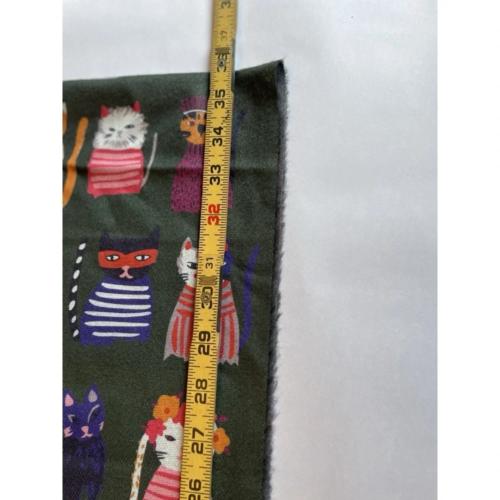 Women's Super Soft Cat Print 100% Viscose Scarf. 72" X 27.5" - Picture 9 of 10